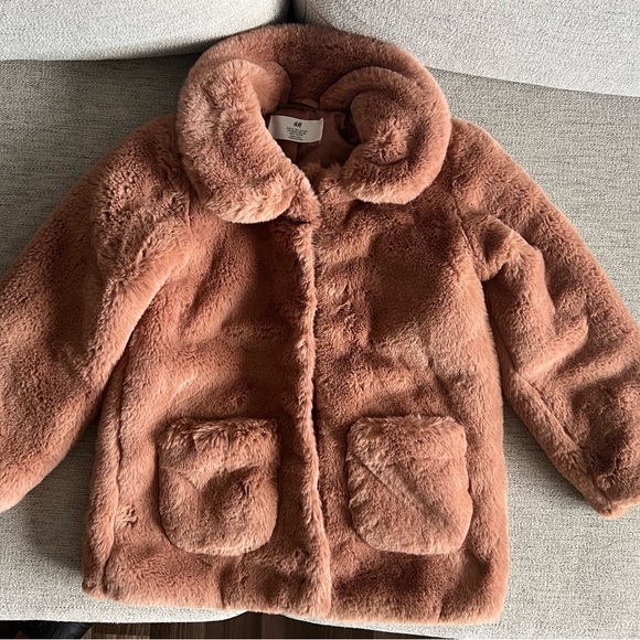 H&M Kids Fluffy Faux Fur Jacket with collar - Picture 2 of 6